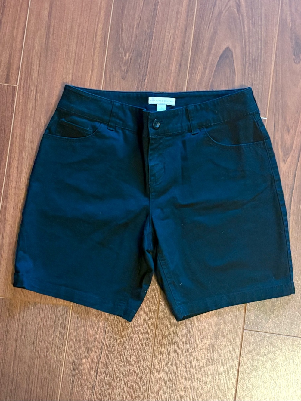 Woman’s Black Casual Shorts New York and Company Size 2